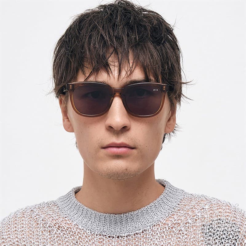 AY Studios Palmer Zonnebril Transparent Caramel Brown - Afbeelding 5