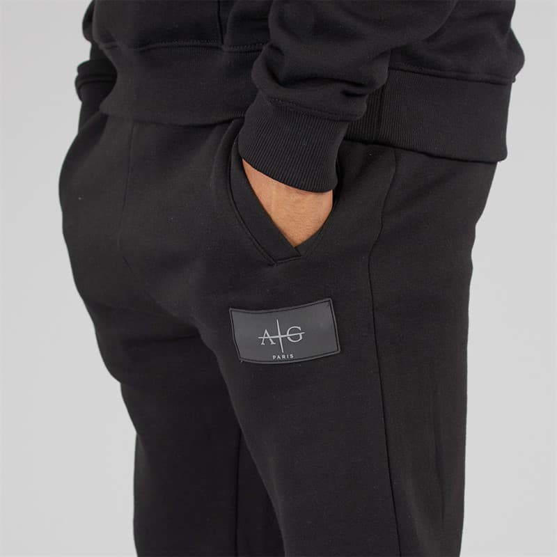 Avant Garde Trainingspak voor Heren met Badge Zwart - Afbeelding 5