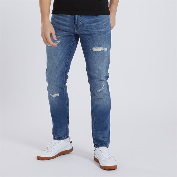Bench Heren Relaxed Tapered Jeans Helderblauw