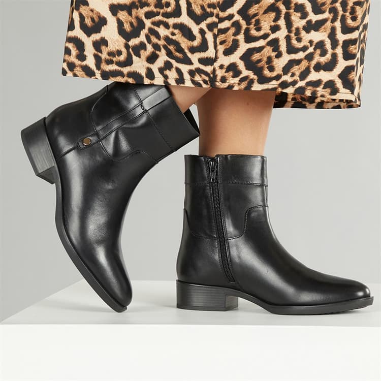 GEOX Dames Felicity Enkel Laarzen Zwart