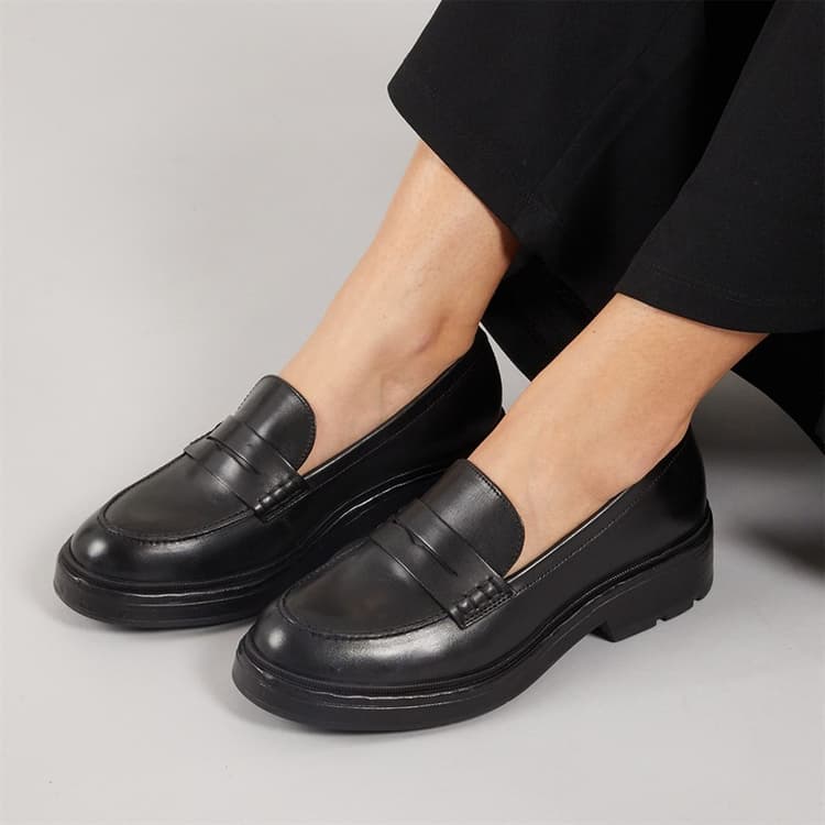 GEOX Dames Swelen Grove Instappers Zwart