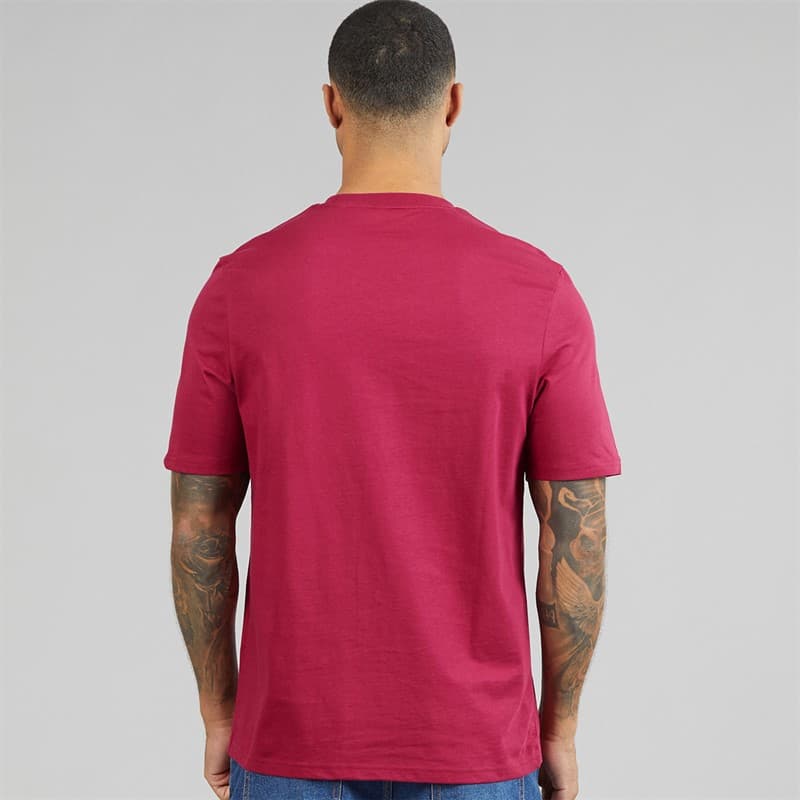 Lyle And Scott Vintage Heren Middengewicht Katoenen T-shirt Rich Burgundy - Afbeelding 2