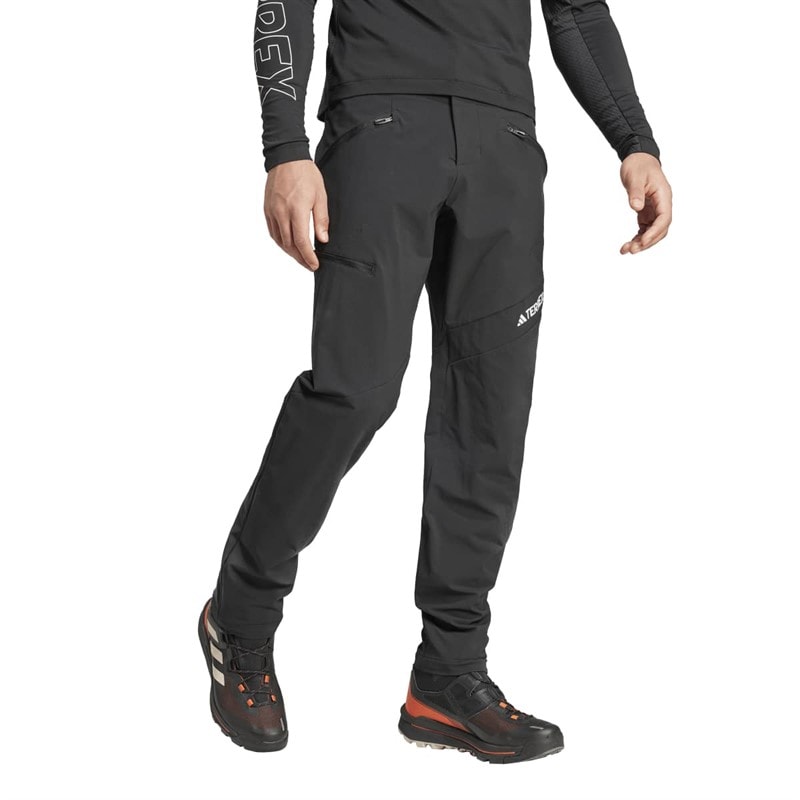 Mężczyźni spodnie dresowe softshell Terrex Techrock szczotkowane Czarny – zdjęcie  3
