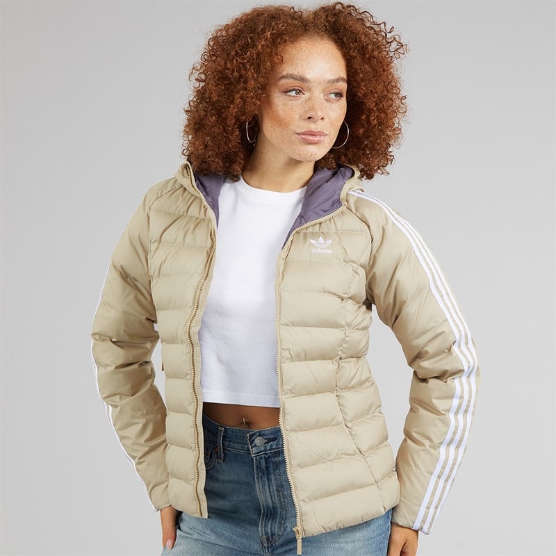 Damen - Adicolor Wattierte Kapuzenjacke Wonder Beige/Grün/Preloved Ruby - Bild 3