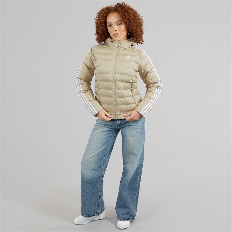 Damen - Adicolor Wattierte Kapuzenjacke Wonder Beige/Grün/Preloved Ruby - Bild 5