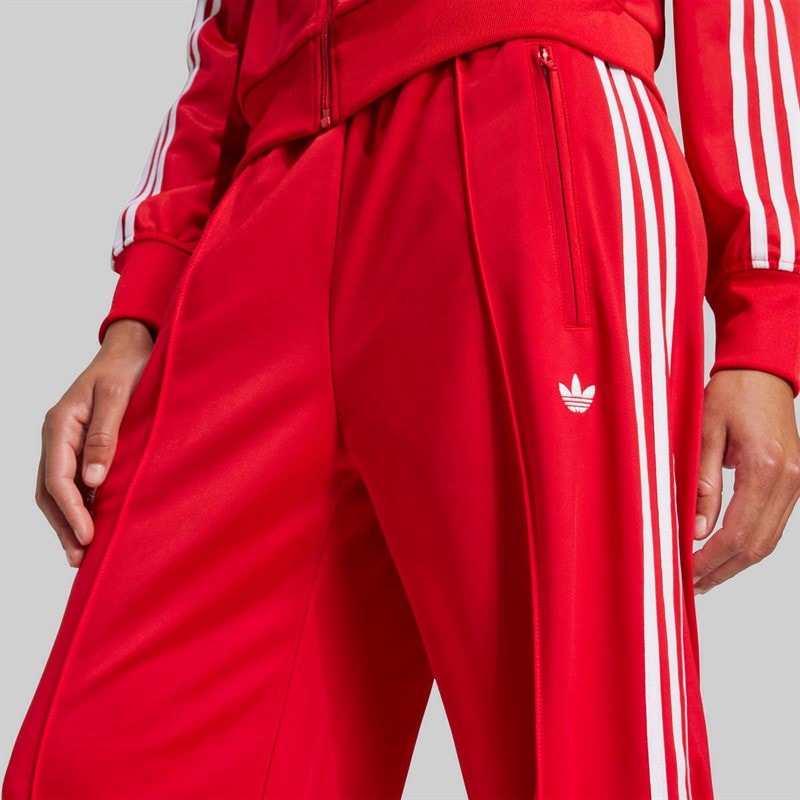 Damen - Adicolor Klassische Firebird Locker Sitzende Trainingshose Better Scarlet/Weiß - Bild 3