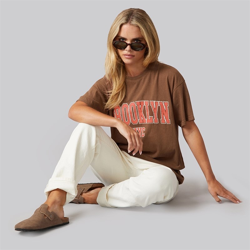 Damskie koszulka brooklyńska Brown Acid Wash – zdjęcie  4