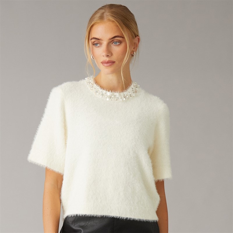 Brave Soul Dames crystal fluffy gebreid t-shirt - Ivory