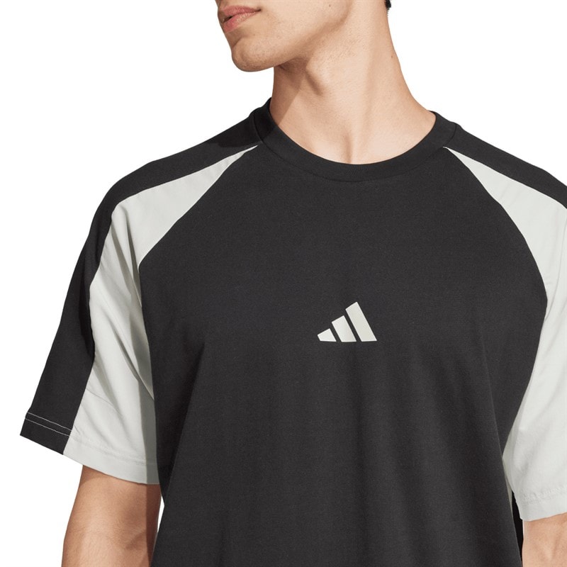 adidas T-shirt z kolorowymi blokami dla niego kolor Czarny – zdjęcie  3