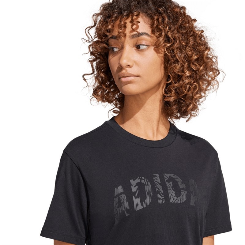 adidas Damen Camo Grafik Logo T Shirt Schwarz - Bild 3