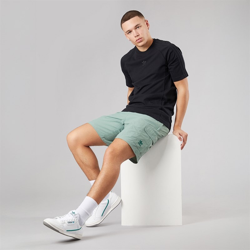adidas Originals Herren Trefoil Essentials Gewebte Shorts Silver Green - Bild 4