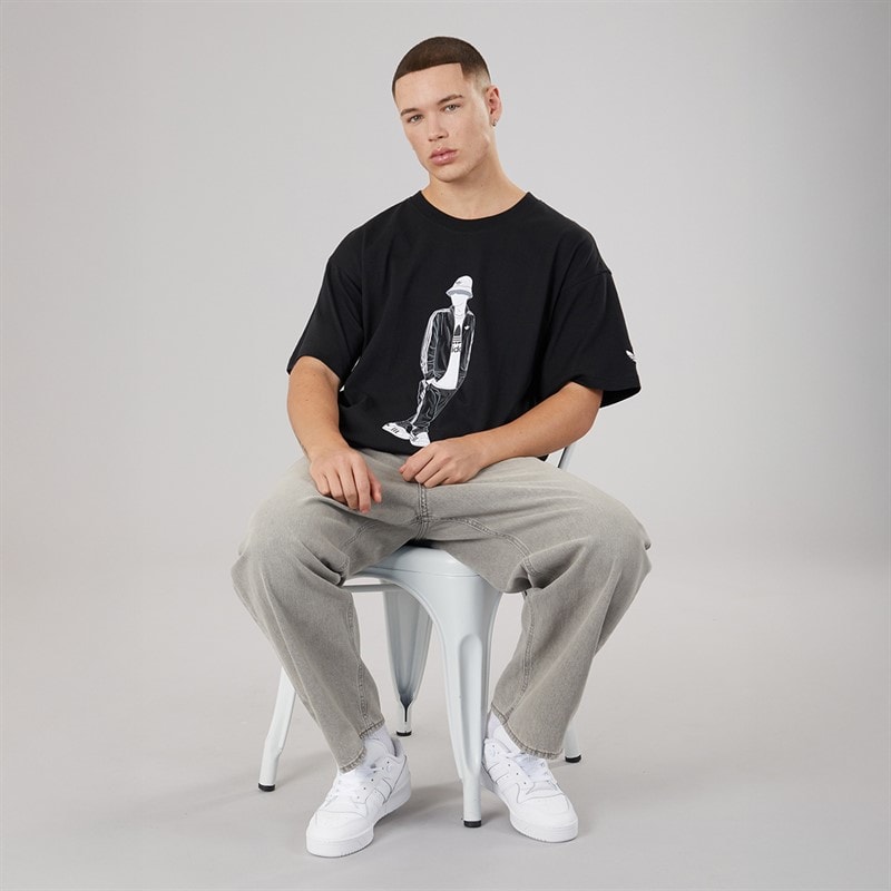 adidas Originals Herren GFX Trefoil Logo T Shirt Schwarz - Bild 4