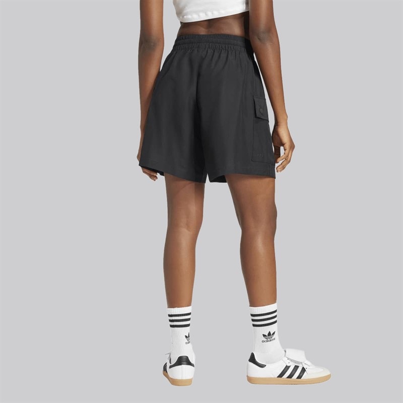 adidas Originals Shorts cargo taille haute tissés essentiels Femme Noir - Image 2