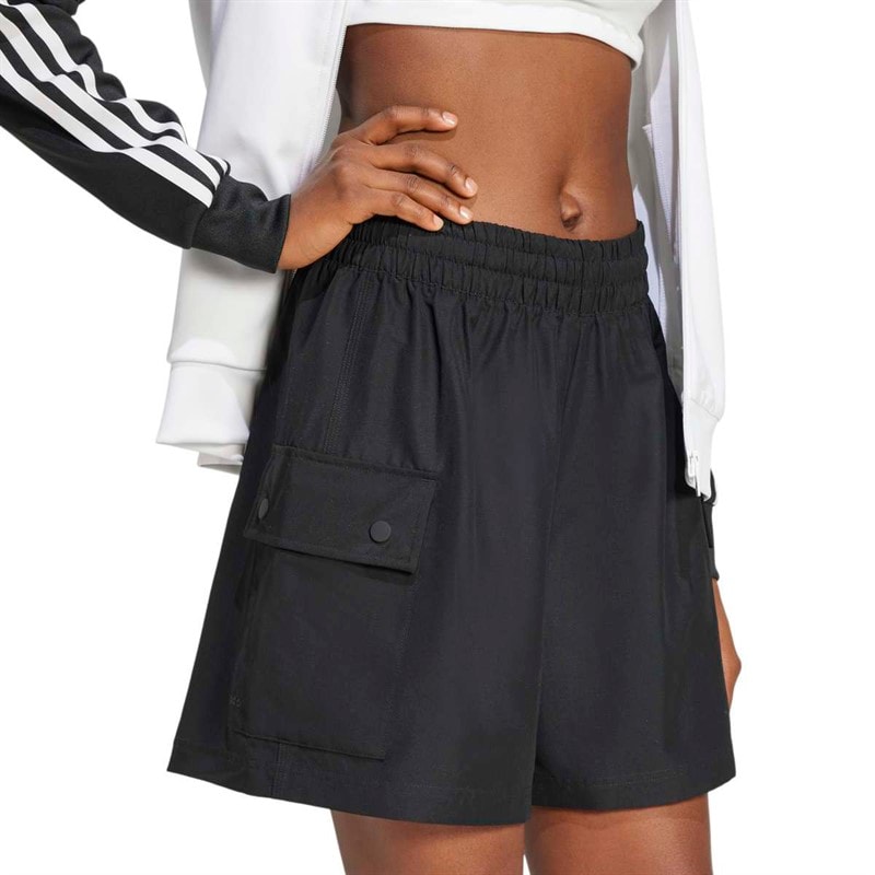 adidas Originals Shorts cargo taille haute tissés essentiels Femme Noir - Image 3
