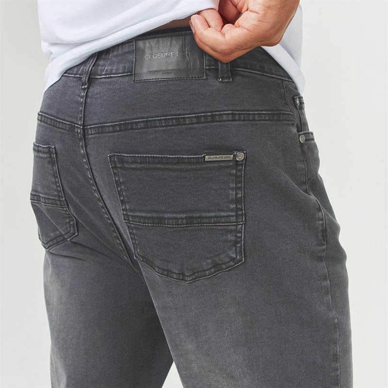 Closure London Pacquet Double Jeans en Denim Coupe Droite Homme Noir Délavé/Gris Délavé - Image 5
