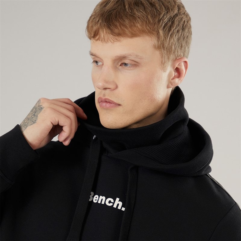 Bench Heren Guttell Trainingspak Met Gebrandmerkt Tape Detail Zwart - Afbeelding 5