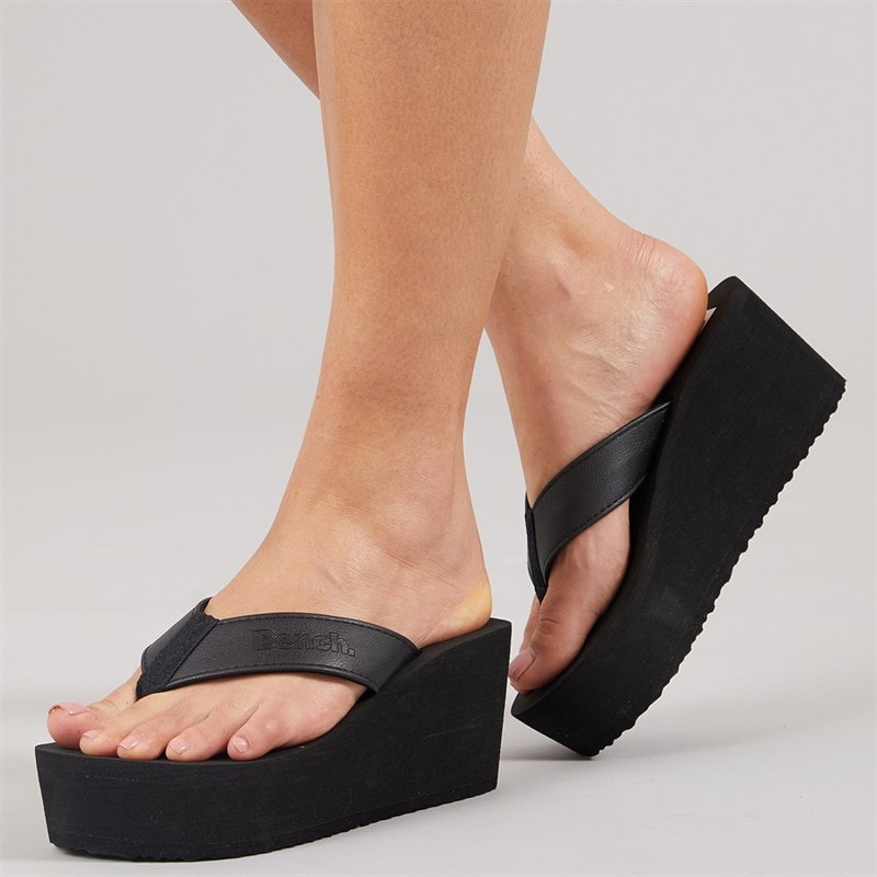 Bench Tongs compensées chunky Femme les vacances Black Pu