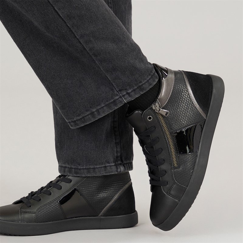 GEOX Dames Blomie Hoge Top Zip Sneakers Zwart