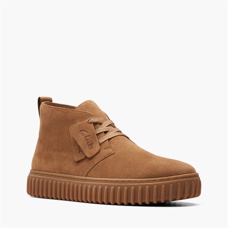 Clarks Torhill Desert buty za kostkę dla niego kolor Cognac Suede – zdjęcie  2