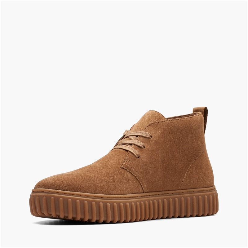 Clarks Torhill Desert buty za kostkę dla niego kolor Cognac Suede – zdjęcie  4