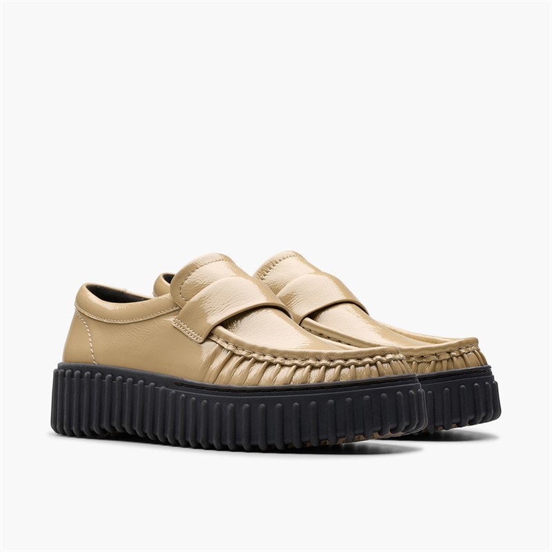 Clarks Chaussures Torhill Moc Femme Beige Patent - Image 4