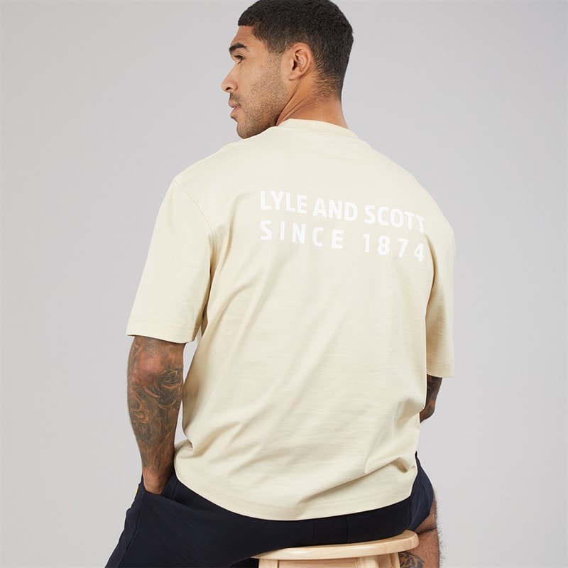 Lyle And Scott Vintage Herren Oversized 1874 T Shirt Cloud