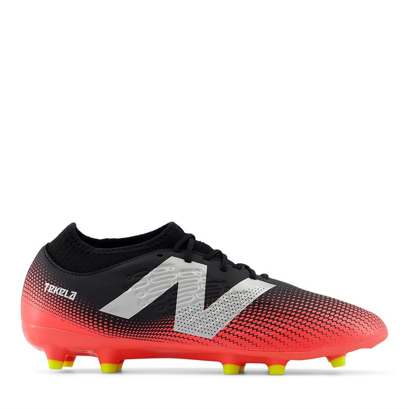 New Balance Tekela Magique V4 FG / Firm Ground Voetbal schoenen Zwart
