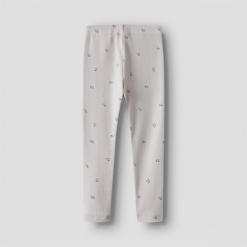 Name It Spodenki z nadrukiem jagód dla dziewczynki kolor Lilac Marble – zdjęcie  2