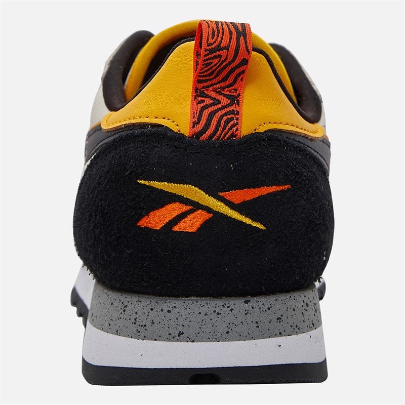 Reebok Baskets classiques en cuir Albâtre/Noir/Or Féroce - Image 3