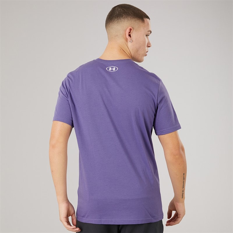 Under Armour Heren UA Sportstyle Linker Borst Korte Mouw T Shirt Purple Luxe/Wit - Afbeelding 2