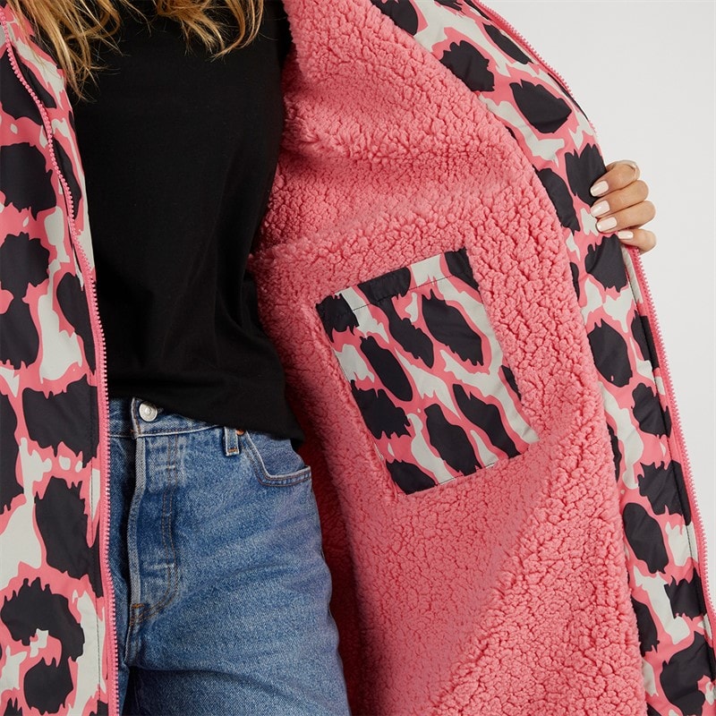 Lagooners Dames Newby Waterdichte Omkleedponcho Luipaard - Afbeelding 3
