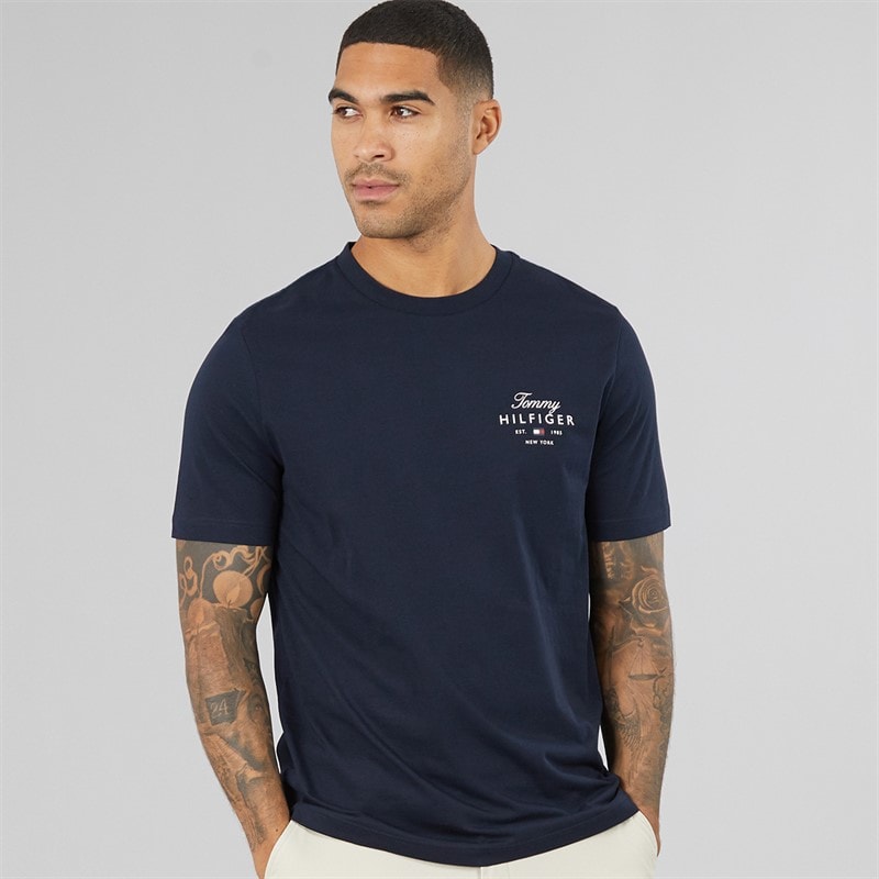 Tommy Hilfiger Herren - Script Stack T-Shirt - Desert Sky