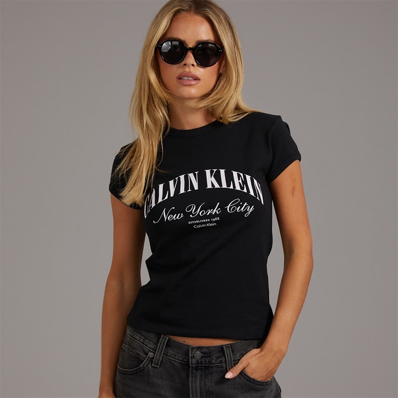 Calvin Klein Jeans Damen - Grafik-Logo T-Shirt - Schwarz