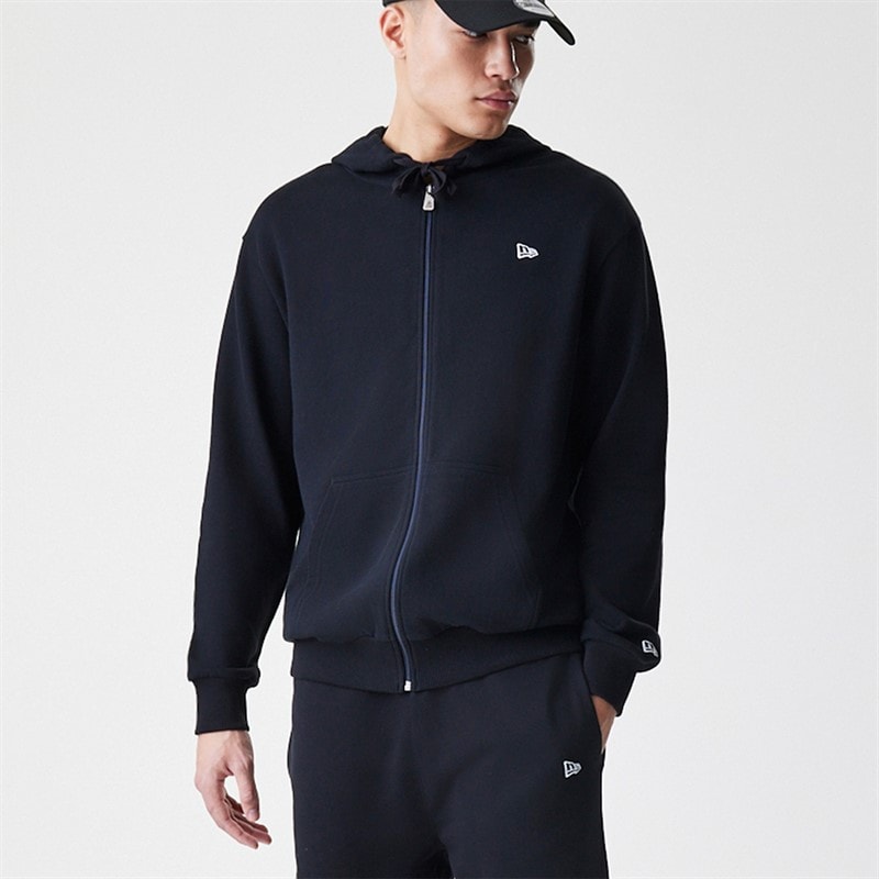 New Era Heren Essentials Hoodie Zwart
