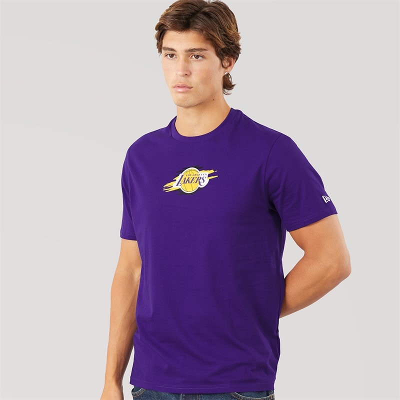 New Era NBA Los Angeles Lakers T-shirt z grafiką dla niego kolor Trp