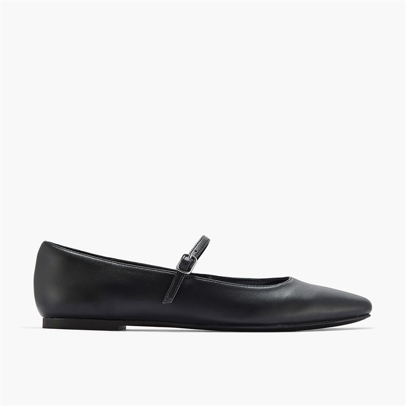 Clarks Damen Emelina Gem D-Fit Flats Schwarz