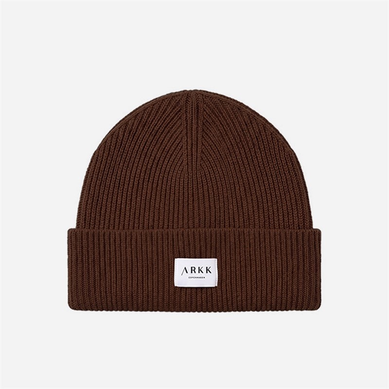 ARKK Copenhagen Sygnowana czapka beanie z wywinięciem kolor Chocolate