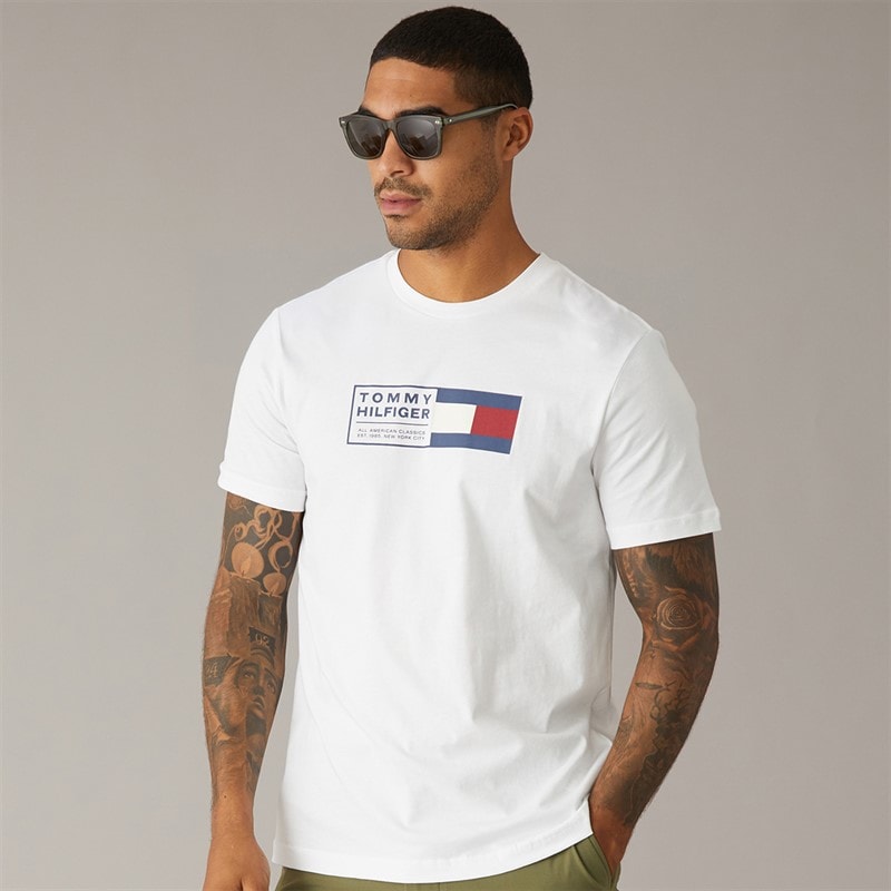 Tommy Hilfiger T-shirt Brand Love z ramką tekstową dla niego kolor White